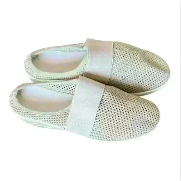 Women canvas lady walking shoes size 9 in beige new - Picture 3 of 7